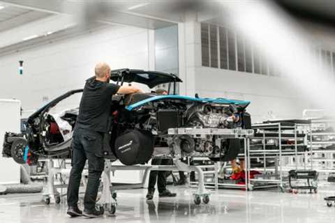 McLaren commits £500m to UK expansion with 1,000 jobs by 2032
