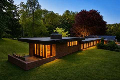 Frank Lloyd Wright’s Eppstein House Just Hit the Market in Michigan for $2.1M