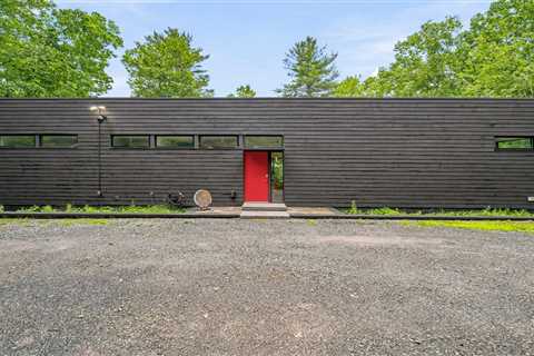 A Sustainably Designed Modern Home on the Upper Delaware River Valley Hits the Market for $1.2M