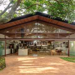 Two Straight-Forward Changes Make This Family Home in Brazil Exceptionally Airy