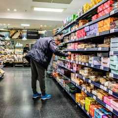 Retail bosses warn Healey that tax rises on shops will push up prices