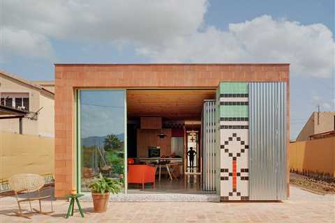 This Spanish Home’s Eye-Catching Mosaics Continue Inside, Too