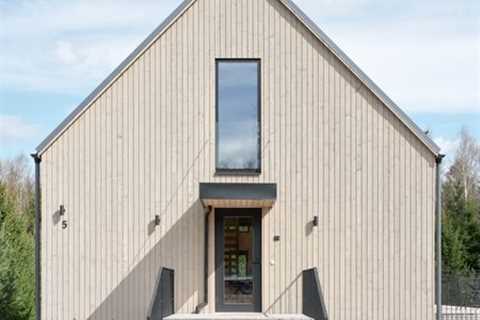 Budget Breakdown: How a Finnish Couple Built a Custom €1M Prefab That’s All Wood and No Chemicals