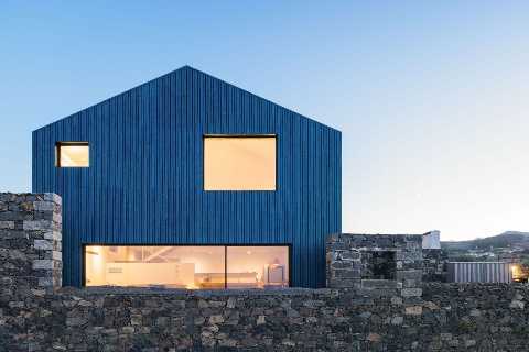 Recycled Marine Plastic Covers This Former Whaler’s Tavern Turned Home in the Azores